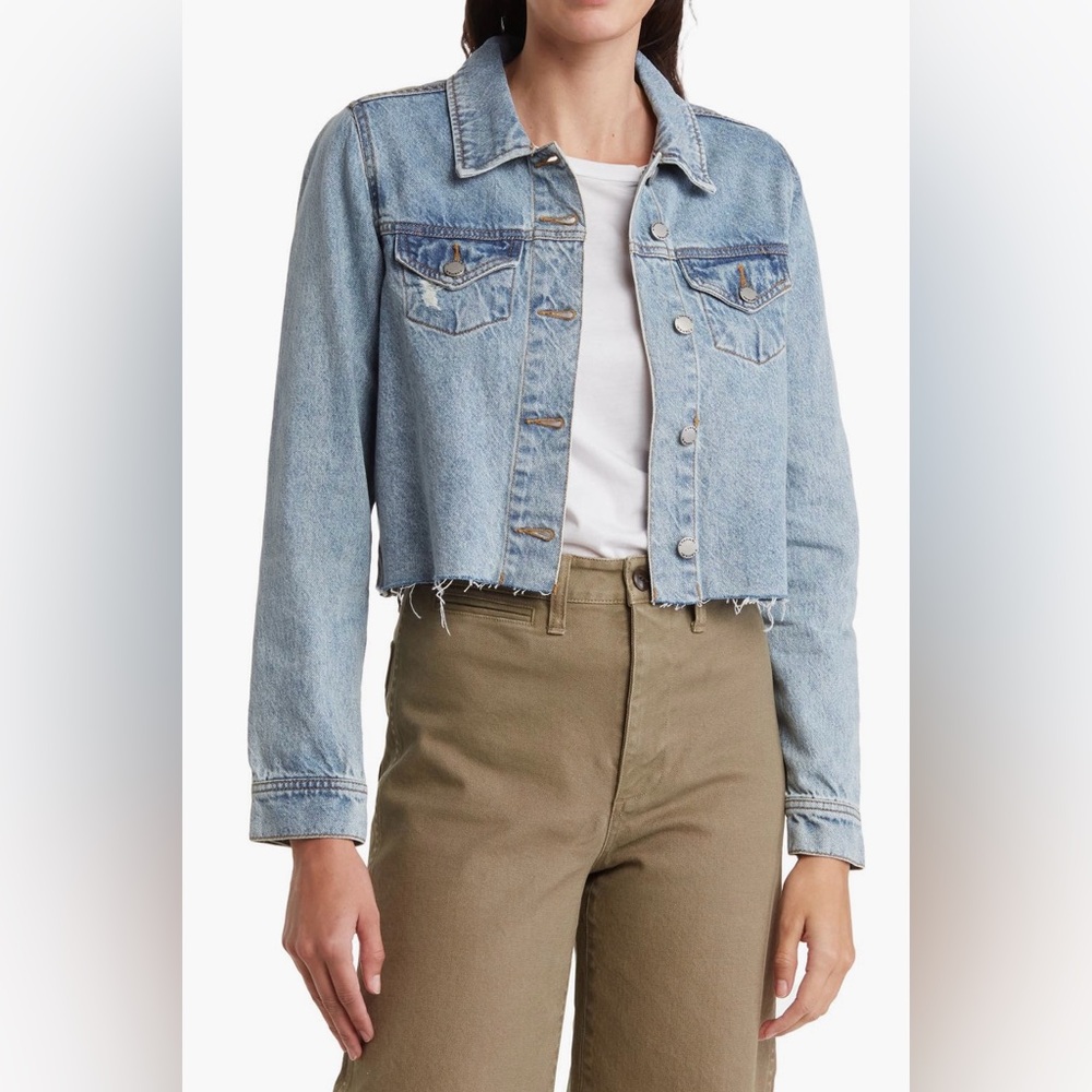 T Tahari raw edge cropped denim jacket, small